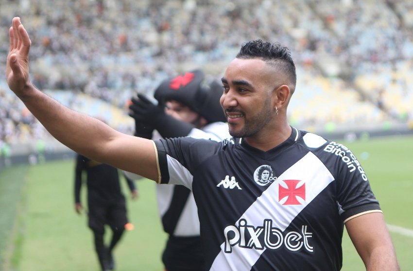 Vasco Payet e Rossi farão programação especial de treinos