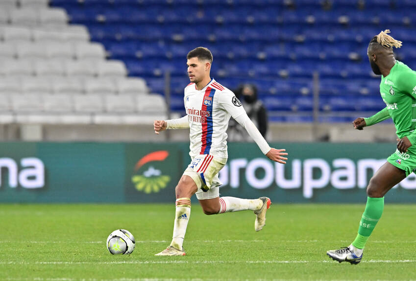 Lyon nega ida de Bruno Guimarães ao Newcastle; Seleção faz treino