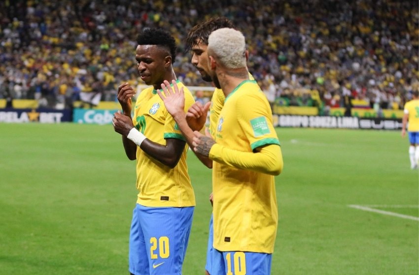 Brasil x Chile: Vini Jr fala da dupla com Neymar e elogia o craque