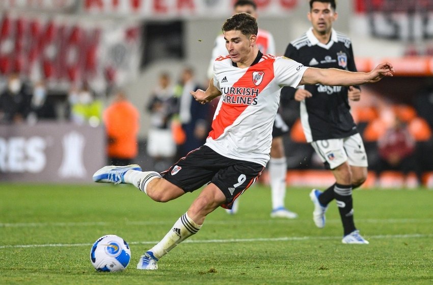 River Plate vence Alianza Lima por 8 a 1, e Julián Álvarez faz seis gols