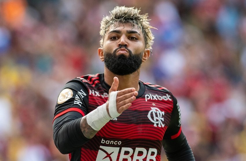 Flamengo divulga relacionados para jogo contra o Bragantino com Gabigol