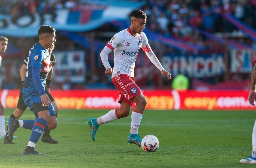 Fausto Vera (Argentinos Juniors)