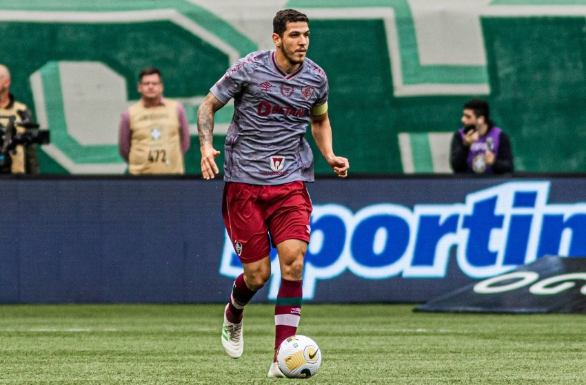 Nino jogando pelo Fluminense