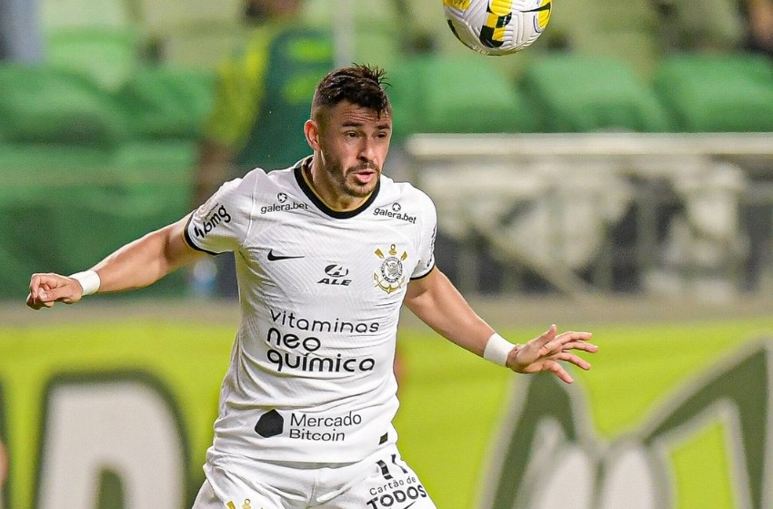 Giuliano jogando pelo Corinthians