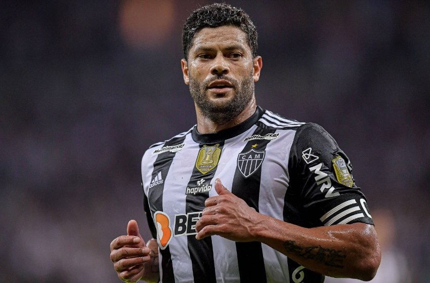 Hulk jogando pelo Galo