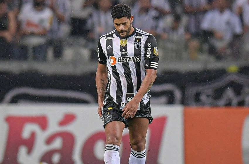 Hulk jogando pelo Atlético-MG