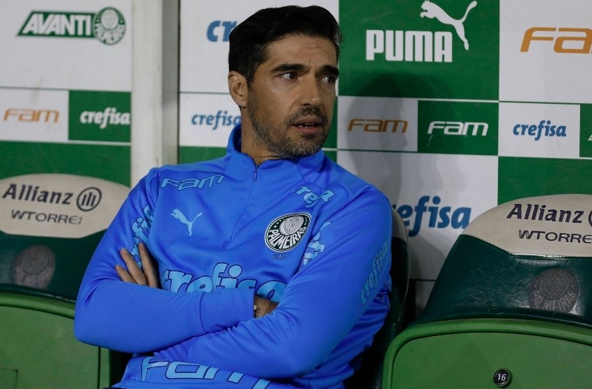 Técnico Abel Ferreira comandando o Palmeiras