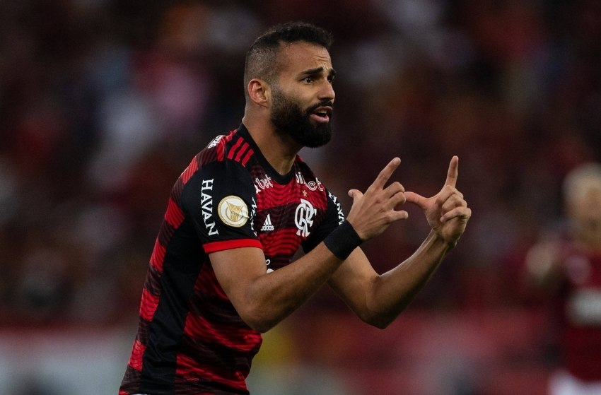 Thiago Maia jogando pelo Flamengo