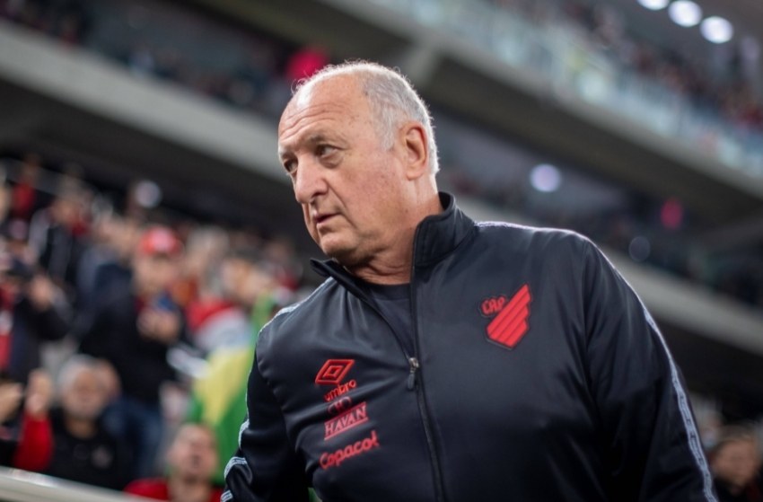 Luiz Felipe Scolari, técnico do Athletico Paranaense