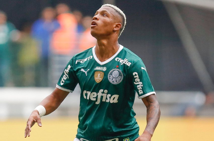 Danilo ex Palmeiras é anunciado pelo Nottingham Forest