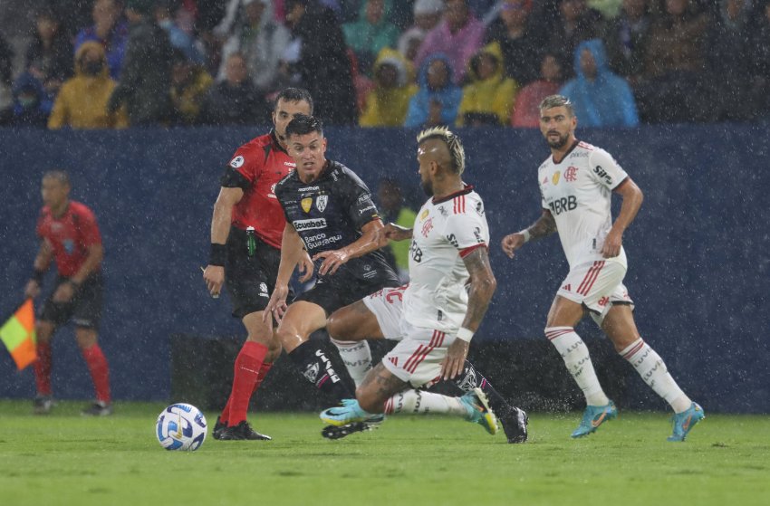 Vidal e Arrascaeta, do Flamengo