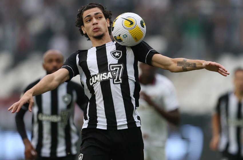 Matheus Nascimento, do Botafogo