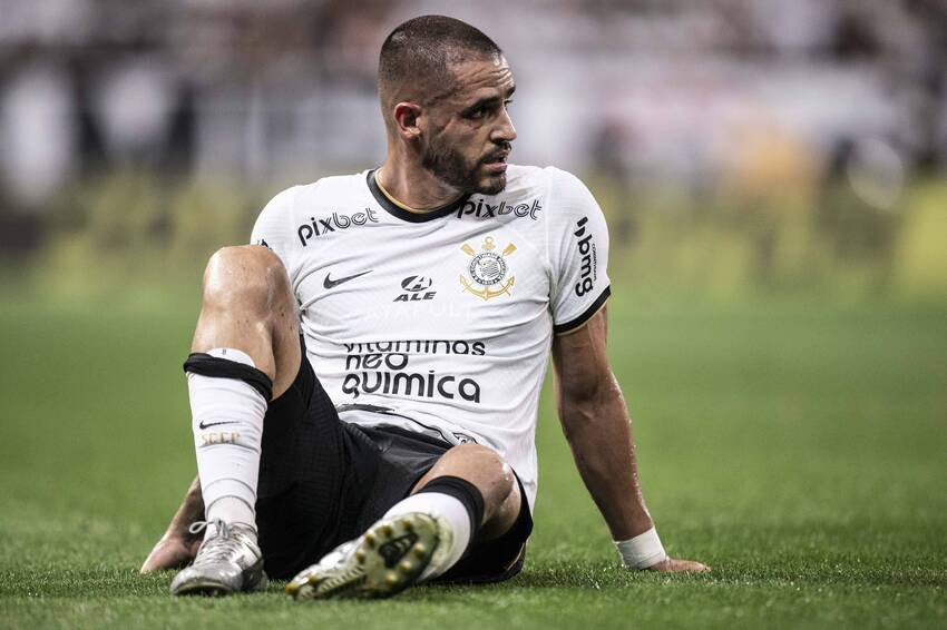 Renato Augusto joga hoje? Os lesionados e suspensos do Corinthians