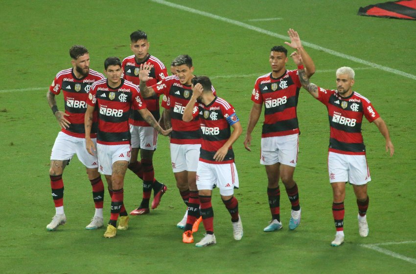 Pedro e Everton Ribeiro, do Flamengo