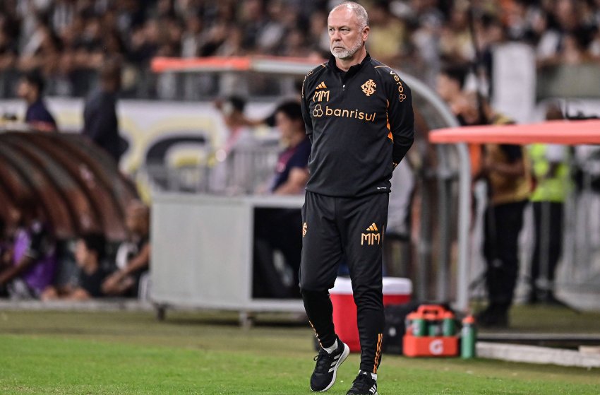 Mano Menezes, técnico do Inter