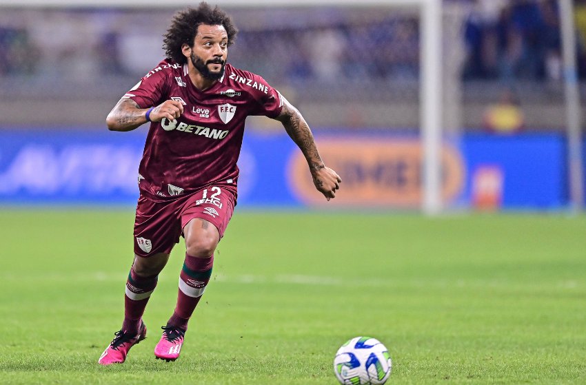 Marcelo jogando pelo Fluminense