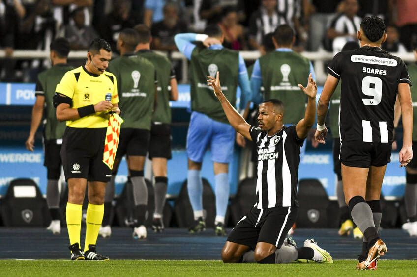 Marlon Freitas, do Botafogo