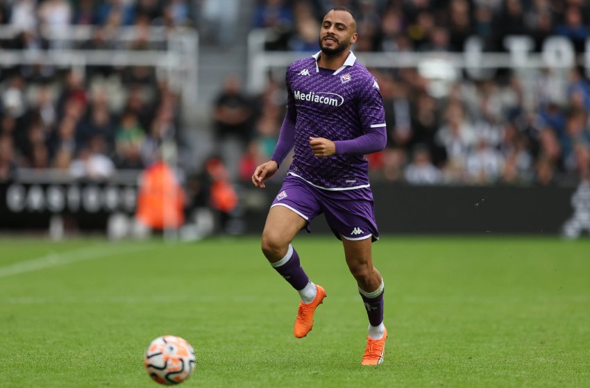 Arthur Cabral troca Fiorentina pelo Benfica