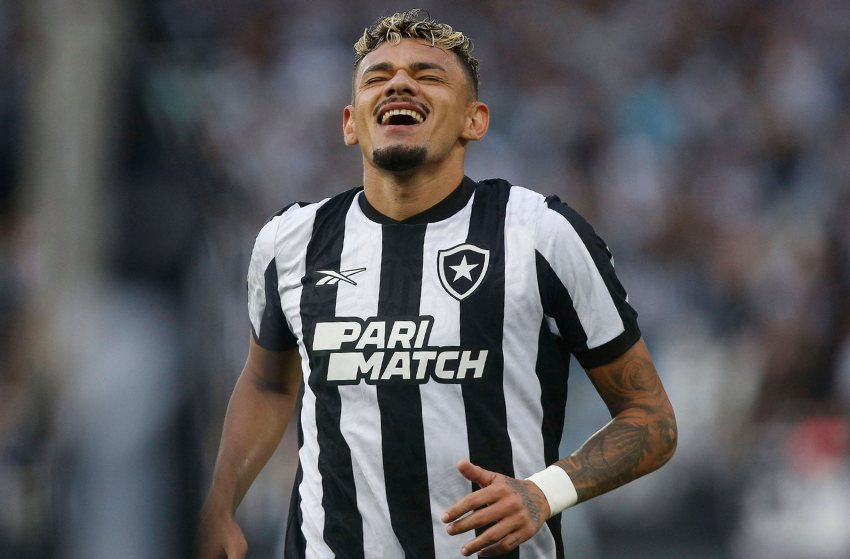 Tiquinho Soares, do Botafogo