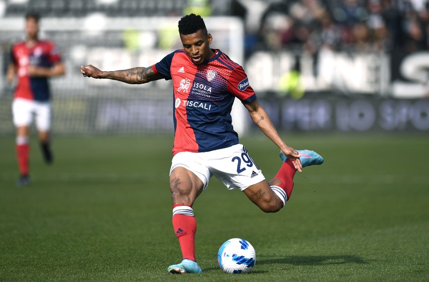 Lateral-esquerdo Dalbert, ex-Cagliari e Internazionale