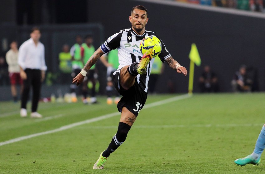 Roberto Pereyra, meia argentino, jogando pela Udinese