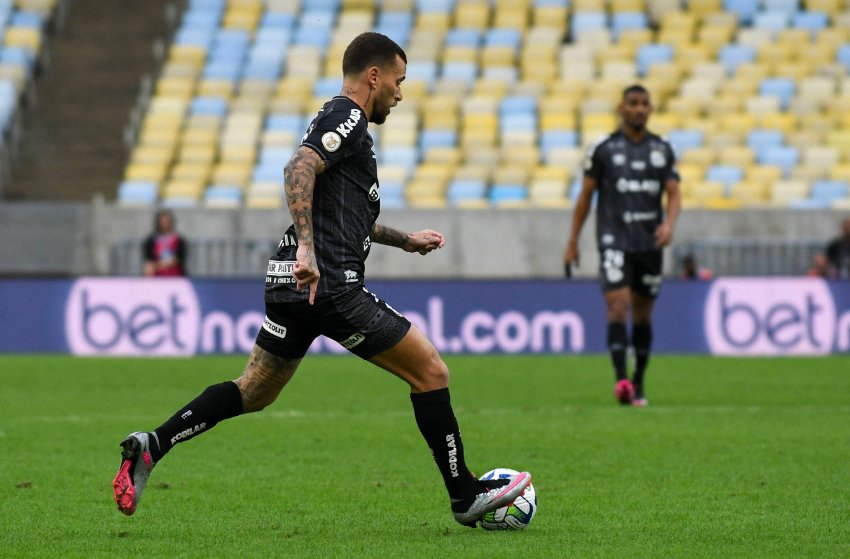 Lucas Lima, do Santos