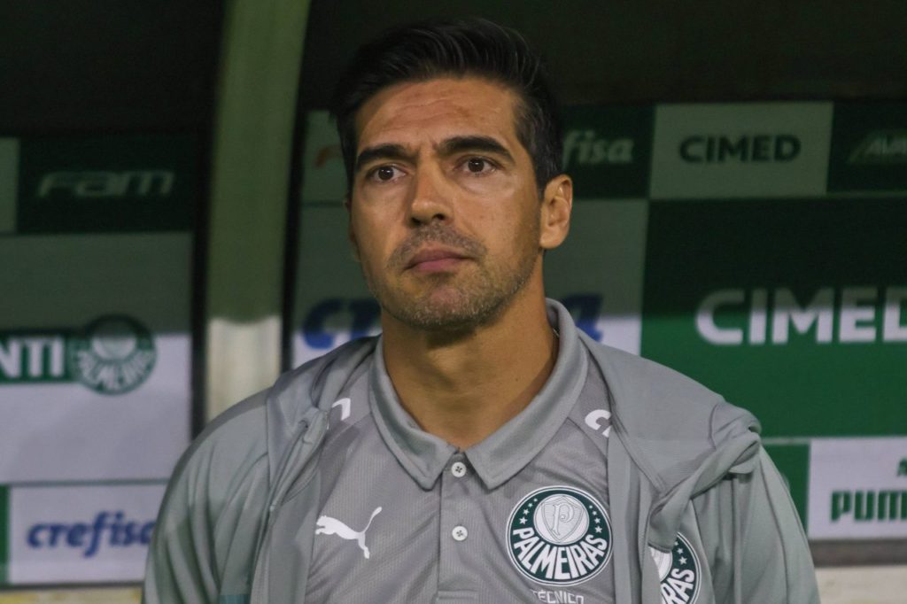 Técnico Abel Ferreira no comando do Palmeiras pelo Brasileirão