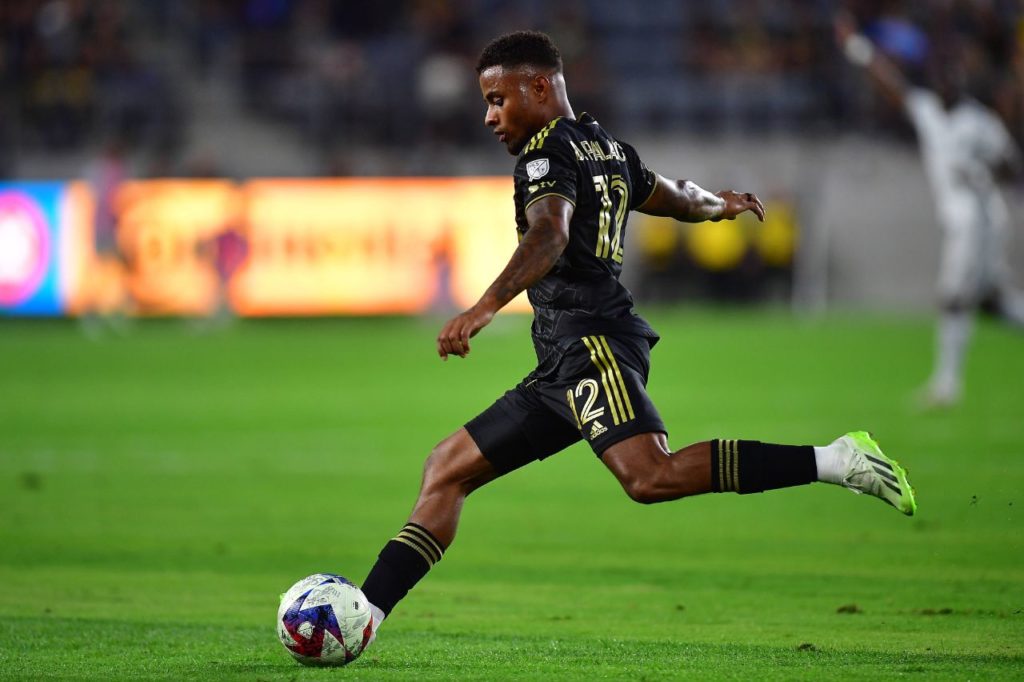 Lateral-esquerdo Diego Palacios jogando pelo Los Angeles FC, dos EUA