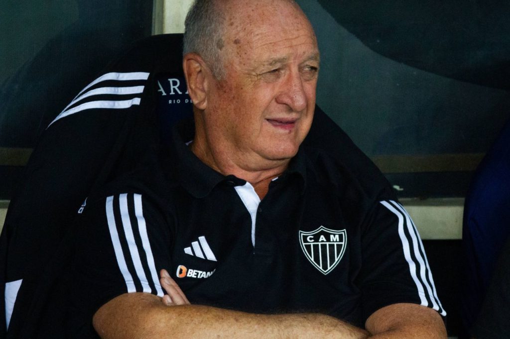 Técnico Luiz Felipe Scolari no comando do Atlético