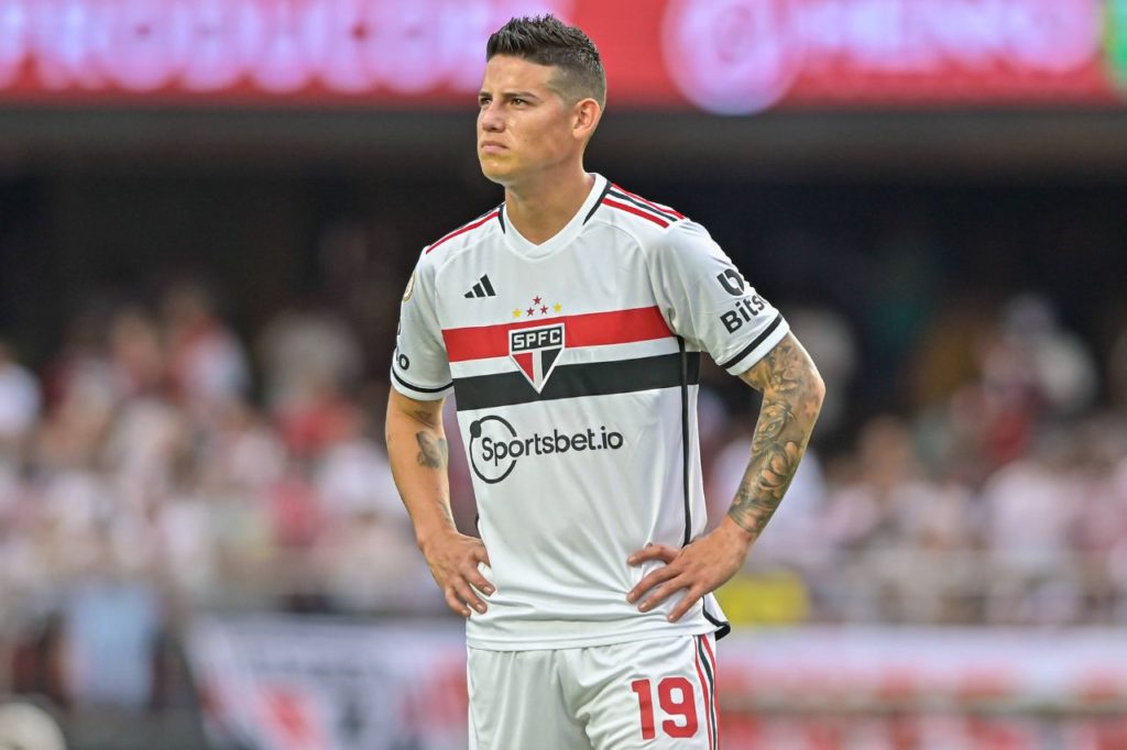 Colombiano James Rodríguez em jogo do São Paulo