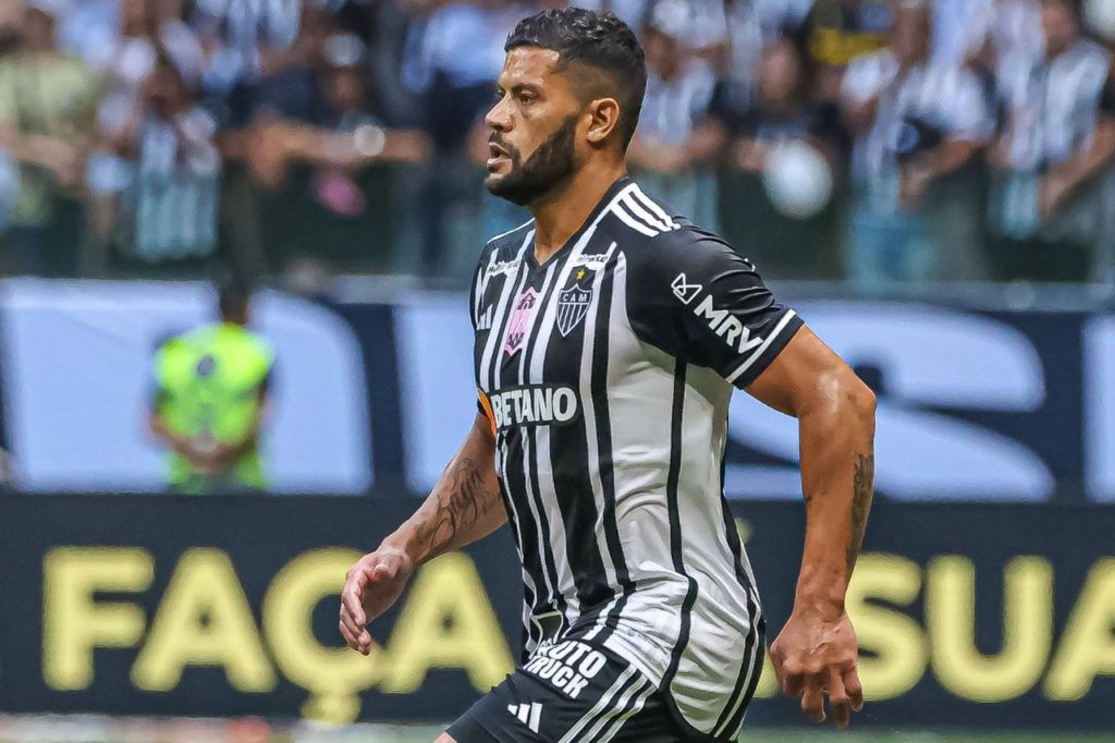 Centroavante Hulk em jogo do Atlético-MG