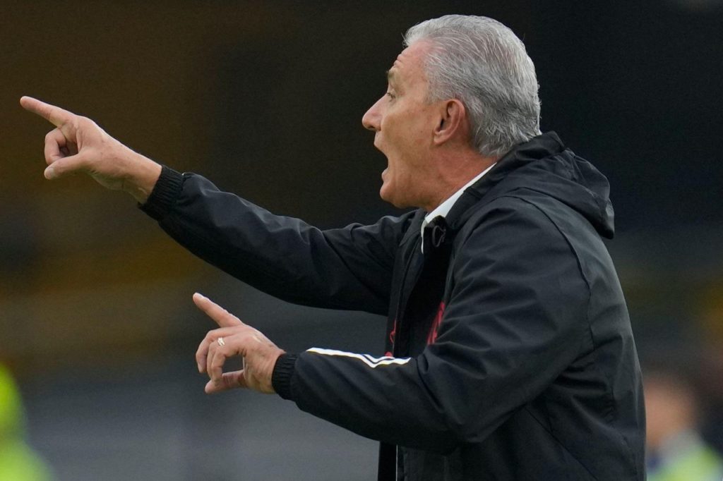 Técnico Tite no comando do Flamengo na Libertadores