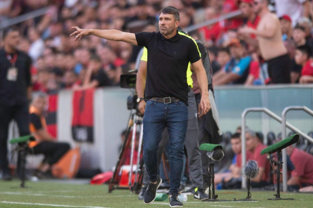 Técnico Eduardo Coudet no comando do Internacional