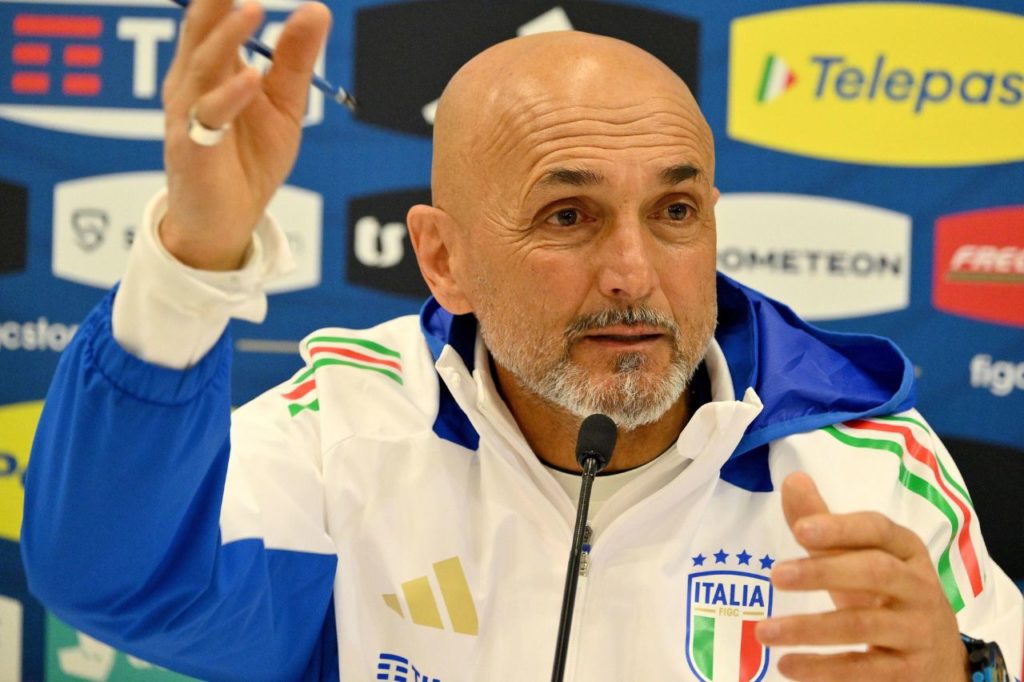 Técnico Luciano Spalletti anuncia convocação da seleção italiana