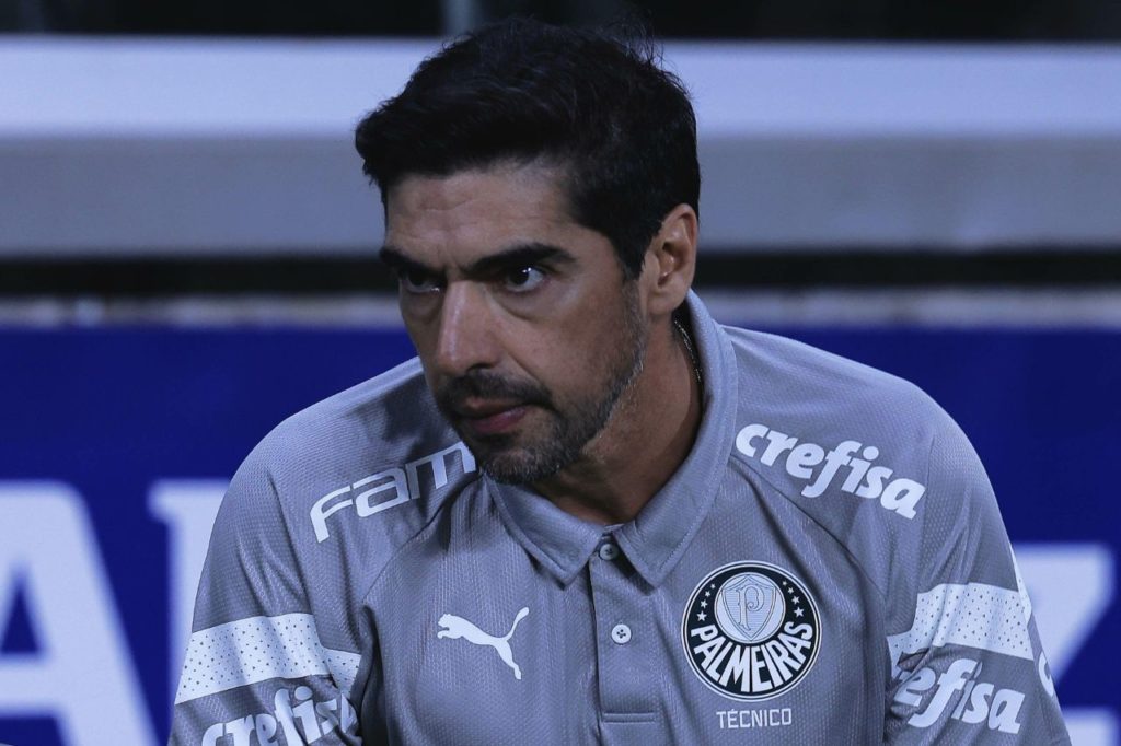 Técnico Abel Ferreira no comando do Palmeiras