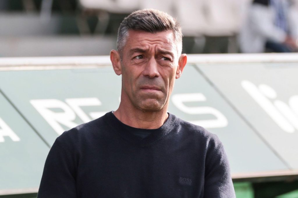 Técnico Pedro Caixinha no comando do RB Bragantino