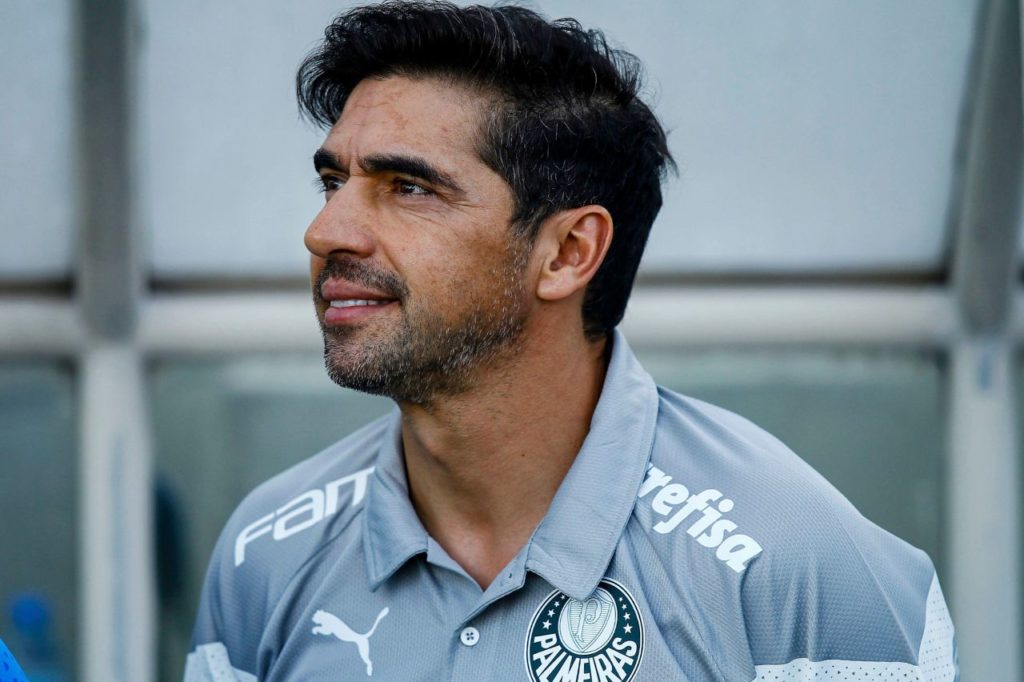 Abel Ferreira no comando do Palmeiras no Brasileirão