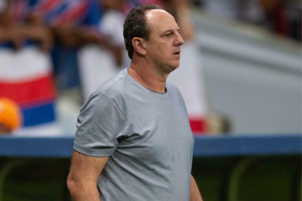 Técnico Rogério Ceni no comando do Bahia no Brasileirão