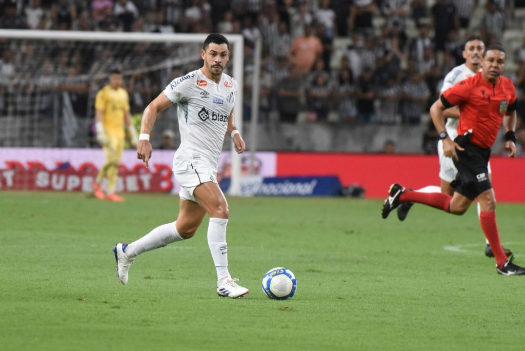 Jogador do Santos em partida contra a o Ceará