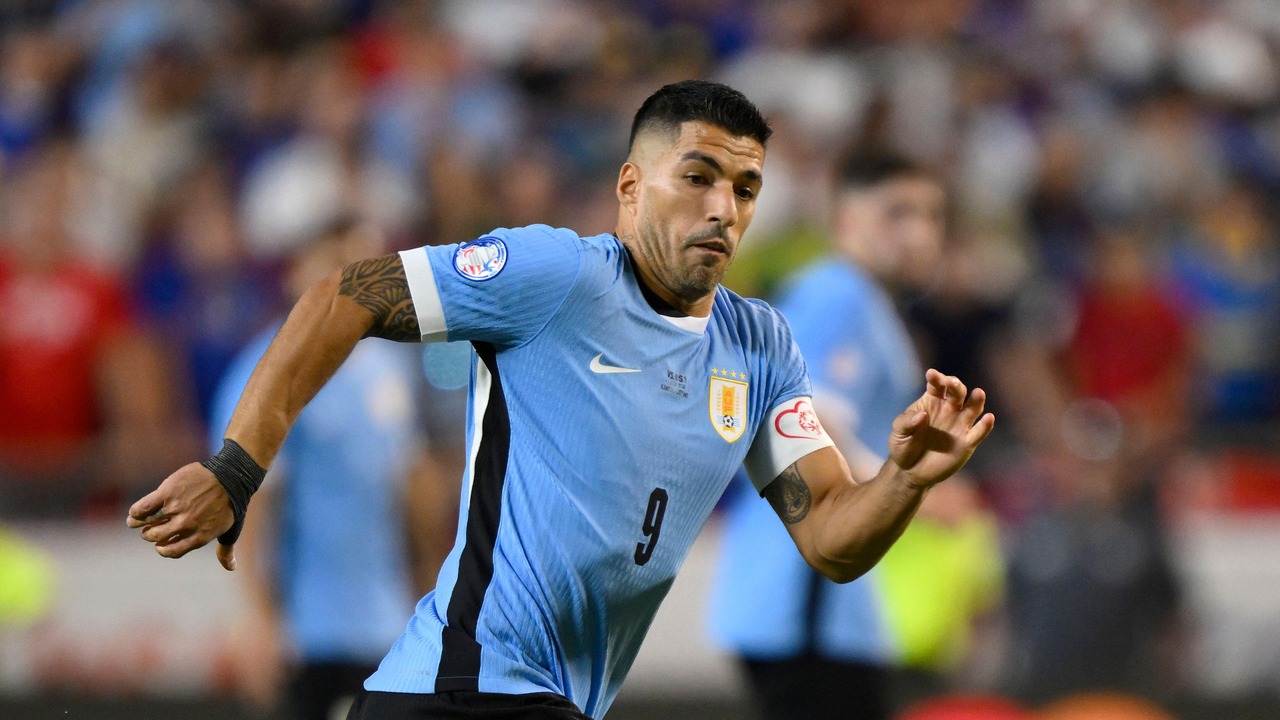 Uruguai e Paraguai ficam no 0 a 0 na despedida de Suárez