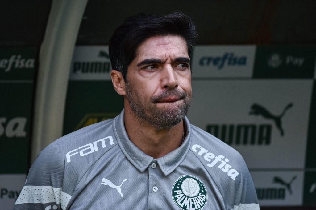 Técnico Abel Ferreira no comando do Palmeiras no Brasileirão