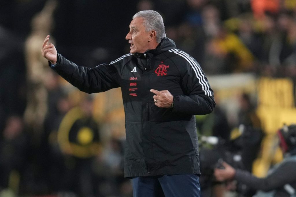 Técnico Tite no comando do Flamengo