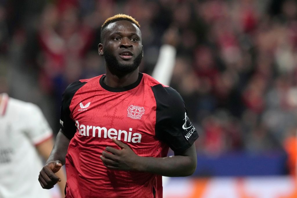 Boniface, do Bayer Leverkusen, comemorando um gol marcado na Champions League.