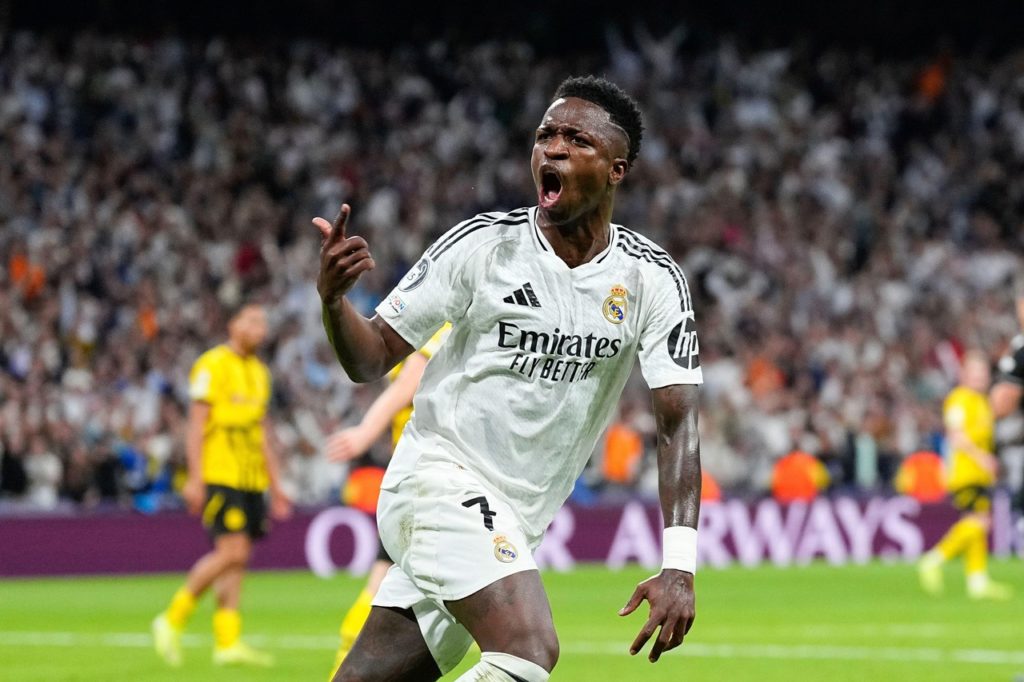 Vinicius Junior, do Real Madrid, comemorando um dos gols marcados pelo clube na temporada.