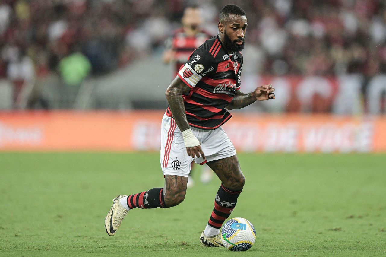 Flamengo conta com retorno de titulares contra o Corinthians