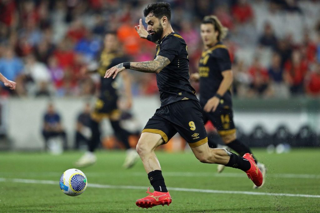 Mastriani em jogo do Athletico Paranaense